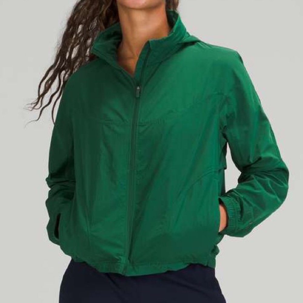 Lululemon Everglade Green Lightweight Hooded Jacket size 4